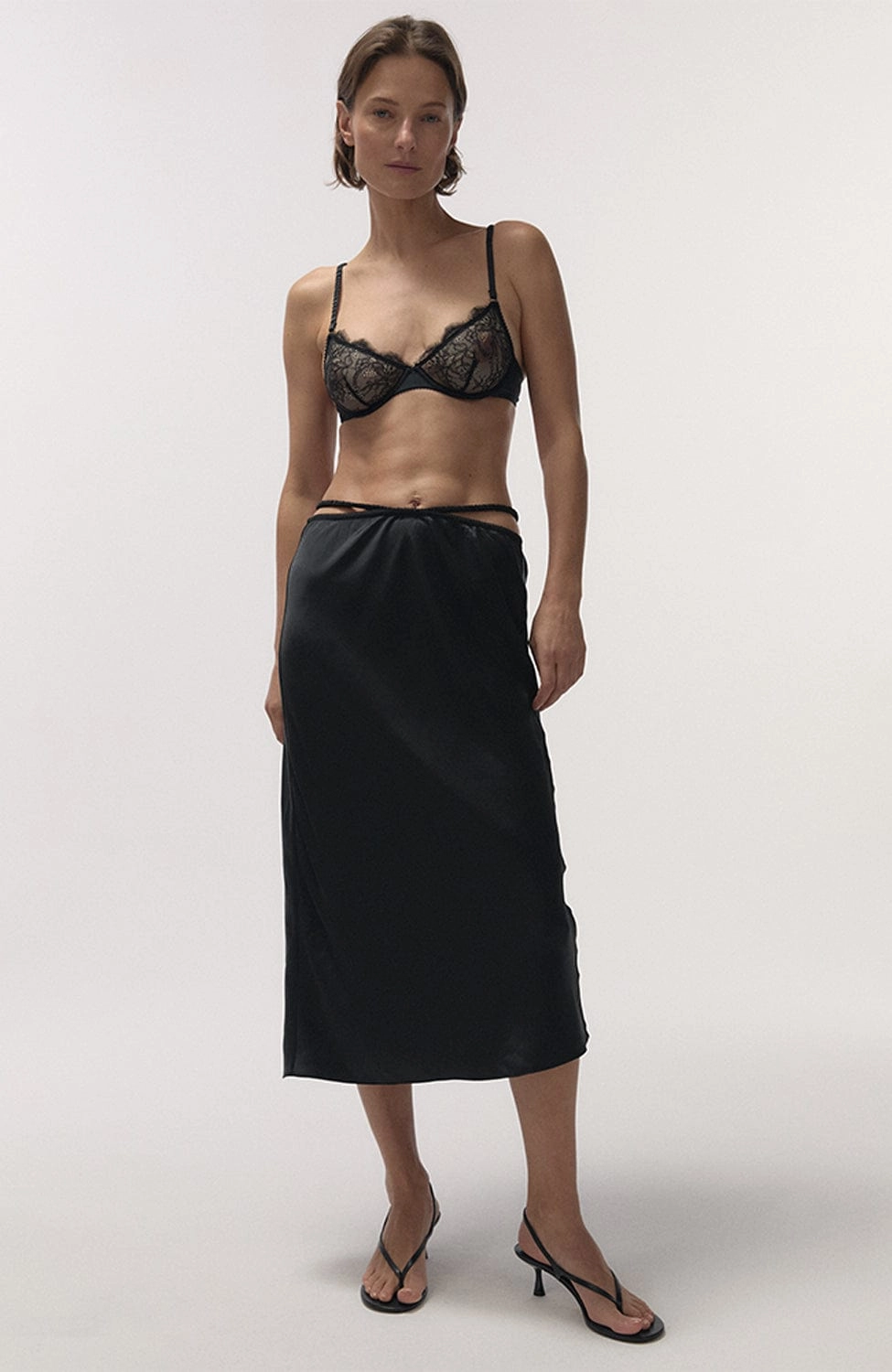 Mia Mid-waist Skirt
